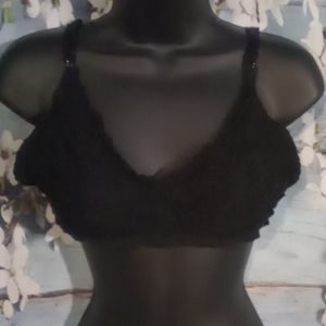 Black lace bra